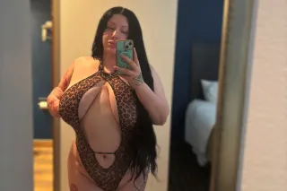 100 qv big booty zoey! - 24 - Image 1