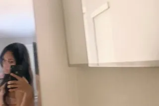 Petite Redbone Babe 💫 Cum See ... - Image 1