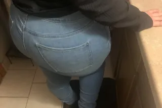 new here!! outcalls and carplay only!! lightskin thick rician!! - Image 3