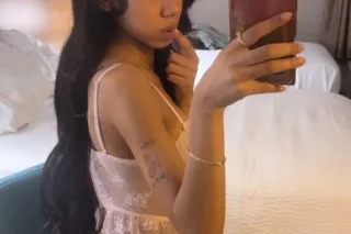 HEY BABE , AVAILABLE BOOK MEE🥰... - Image 3