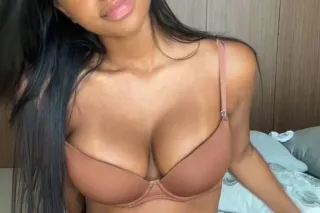 Hello daddy, I'm very horny fo... - Image 4