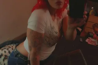 Petite 😌 Playful 🤗 Charming 😊 ... - Image 2