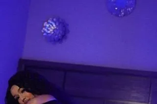 your favorite petite latina🩷 - Image 5