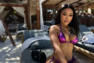 Sensual Fun Upscale party Girl... - Image 4