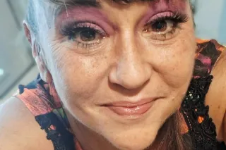 top it off with a facial - Image 10