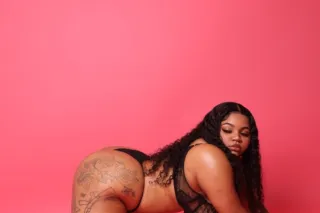 🍑BIG BOOTY & BIG TIDDY FREAK A... - Image 1