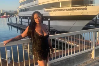 👠Nubian Bombshell Ready To Party👠 - Image 5