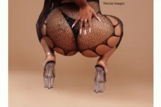 sweet and discreet 🦋 - 22 - Image 2