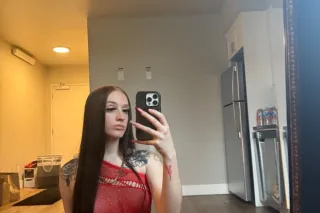 Your Seattle Sweetheart 💕 Hail... - Image 1