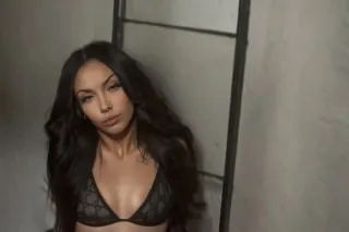 Brazilian Bombshell✨ - 22 - Image 2