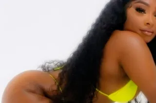 sexy ebony - 25 - Image 1