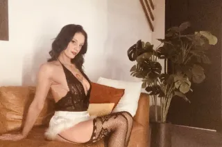 50% German, 50% Lebanese and 100% guaranteed to PLEASE - Image 11