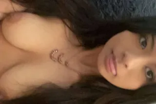 venezuelan girl 🇻🇪❤‍🔥 loocking... - Image 2