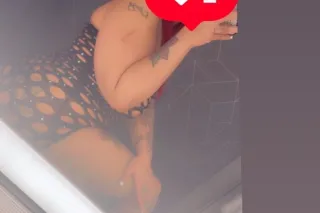 outcalls uber me😍😍🐱let me warm... - Image 1