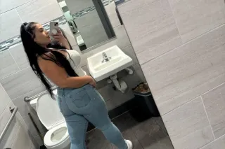 SOAKING WET LATINA READY TO PLAY💦 - Image 6