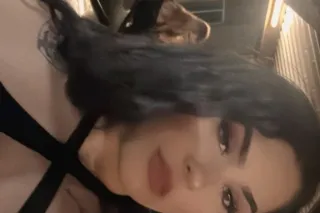 SOAKING WET LATINA READY TO PL... - Image 1