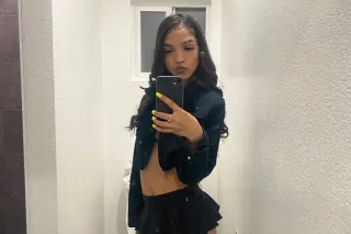 Your Fantasy Girl - 19 - Image 2