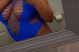 cum see me😘 - Image 5