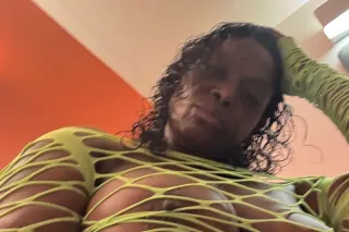 HEAD STRONG - 50 - Image 3