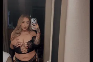 QV SPECIALS | FETISH FRIENDLYY... - Image 1