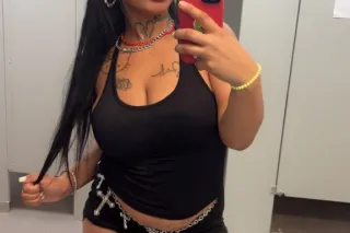 140 specials new location hotel! pretty feminine 21 YO PRO SOCCER GIRLY my fav kink is to eat ass .lol Upscale exotic slut , . fetish friendly - Image 5