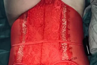 offering $100 specials, fetish... - Image 3