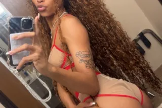 2 girl available Cum see us we... - Image 3