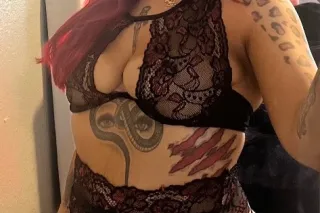 ‼ pretty & petite ‼ - Image 2