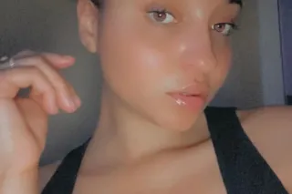 HEYY IM NEW IN TOWN COME SEE A... - Image 4