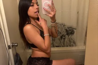 Pretty Mami❤Short and Petite💦2... - Image 2