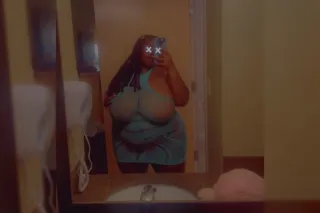 CHOCOLATE BIG BOOTY FREAK😩🫦 CO... - Image 1