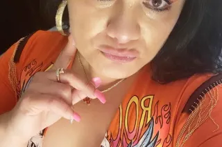 whos up and wants to be naughty with me and fill me up in Clarksville, IN - Image 5