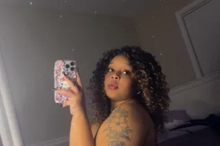 Latin girl🇨🇺 - Image 2