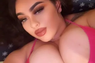 AVAILABLE FOR CAR DATES OR OUT... - Image 1