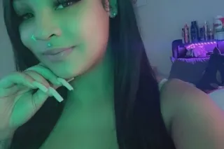 Cum Spend ur Valentines Day W ... - Image 4