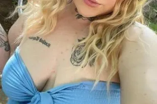 Want me 👉 Sub on FANSLY and DM... - Image 4