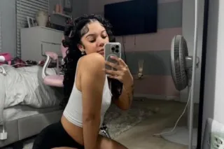 Frat Brats🩷❄🐰 - 24 - Image 1