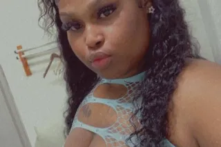 pretty💦thick&☺ - 19 - Image 1