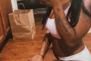 Kaliii Petite Beauty Upscale T... - Image 4