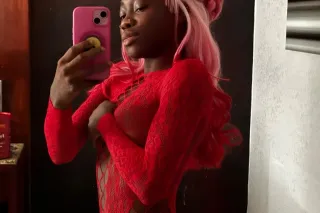 HI my name is sexy Chocolate😍 ... - Image 1