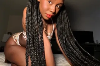 Sexiest Vaquera🤠💕 DISPONIBLE a... - Image 3