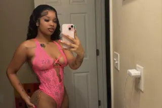 100% baddie available now 🫧 up... - Image 2