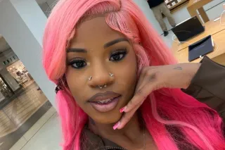 wet n tight💦🍦 - Image 5