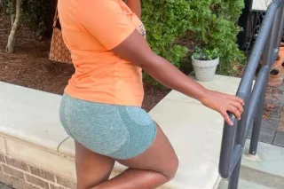 New In Town 💋 - 39 - Image 3