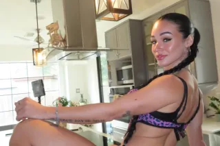 🍒Enchanting, passionate, and u... - Image 4