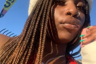 hey im your young and sweet hershey kiss i melt in your mouth not in your hand come have fun wit me - Image 8