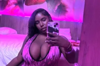 AVAILABLE NOW⏰‼BUSTY🍒🫦 YOUR WI... - Image 1