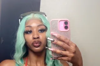 San Diego, California Text me,... - Image 1