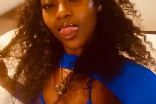 𝑸𝑽 𝑺𝑷𝑬𝑪𝑰𝑨𝑳🥜🍑𝑻𝒊𝒈𝒉𝒕 𝑵 𝑾𝒆𝒕𝒕 𝑷𝒖𝒔𝒔𝒚... - Image 1