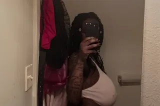 Two girls raw, sloppy, good Bb... - Image 2